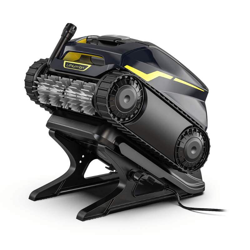 Zodiac Freerider FR2000 iQ Cordless Robotic Cleaner - Equipment