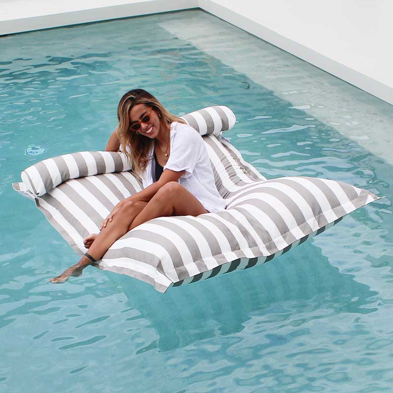 Luxury In-Pool Floating Beanbag