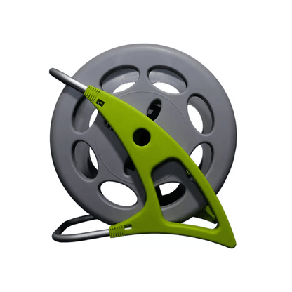 GEOS Vacuum Hose Reel - Hoses, Scoops and Poles