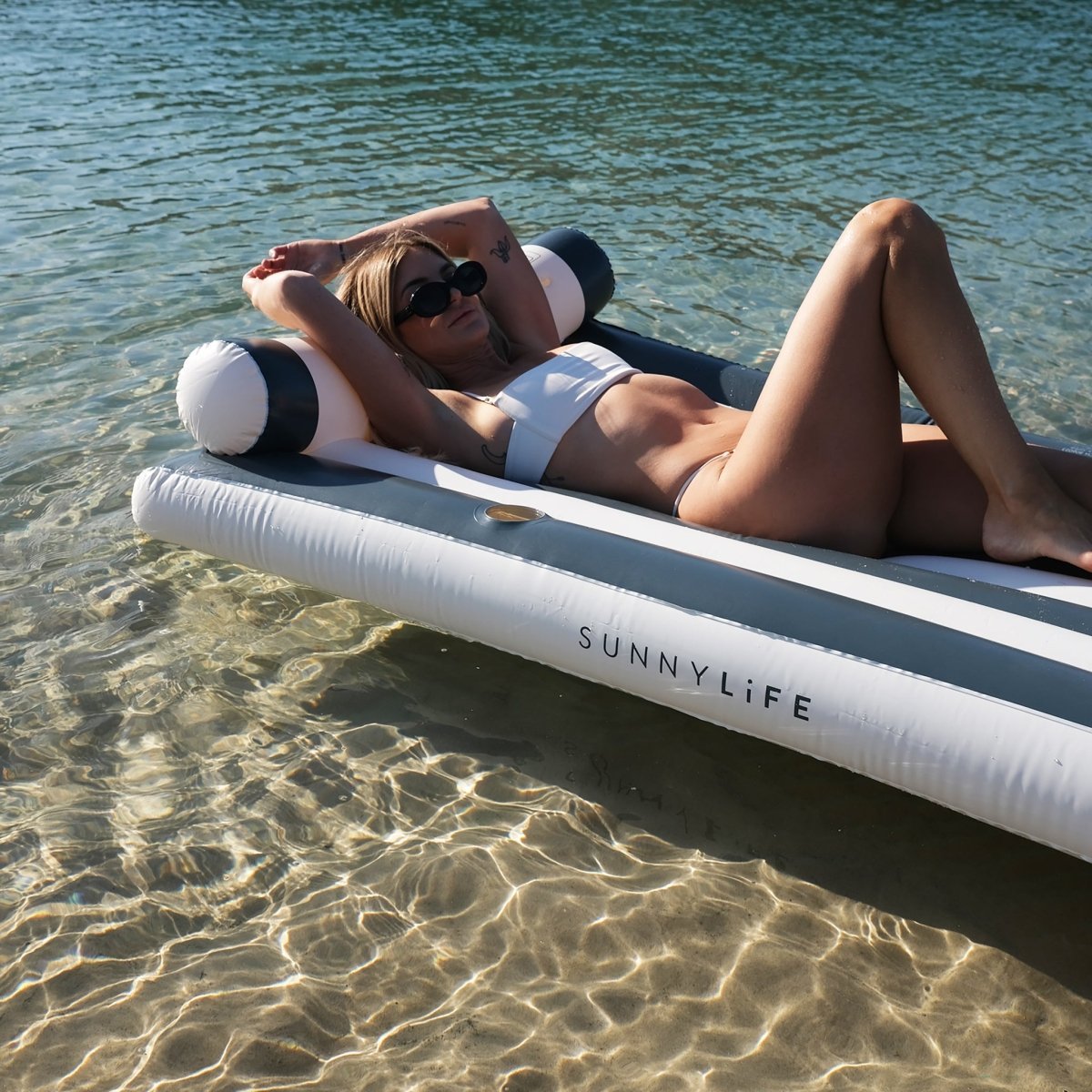 Sunnylife Luxe Lilo - Black - Pool Floats